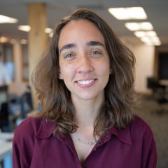 Headshot of Teal Davis